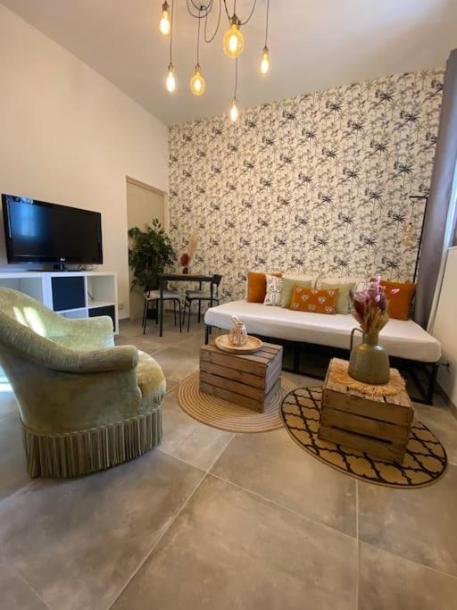 Appartement Superbe Studio De Charme à Tourrette-Levens Extérieur photo
