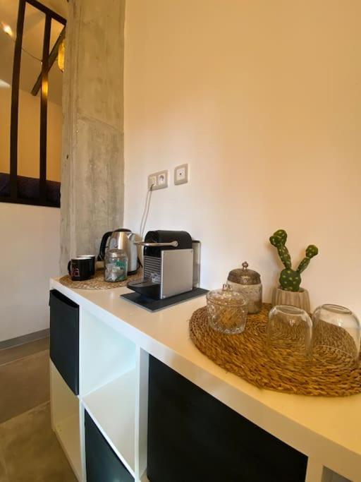 Appartement Superbe Studio De Charme à Tourrette-Levens Extérieur photo